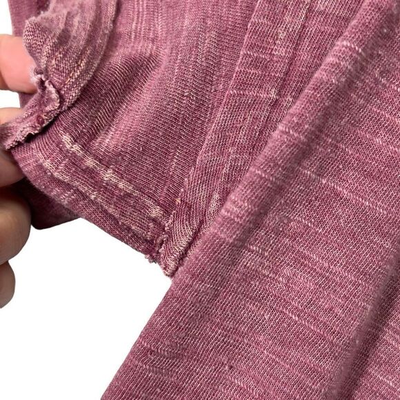 We The Free oversized T-Shirt Raw Hem distressed Detail Size small - Picture 7 of 16